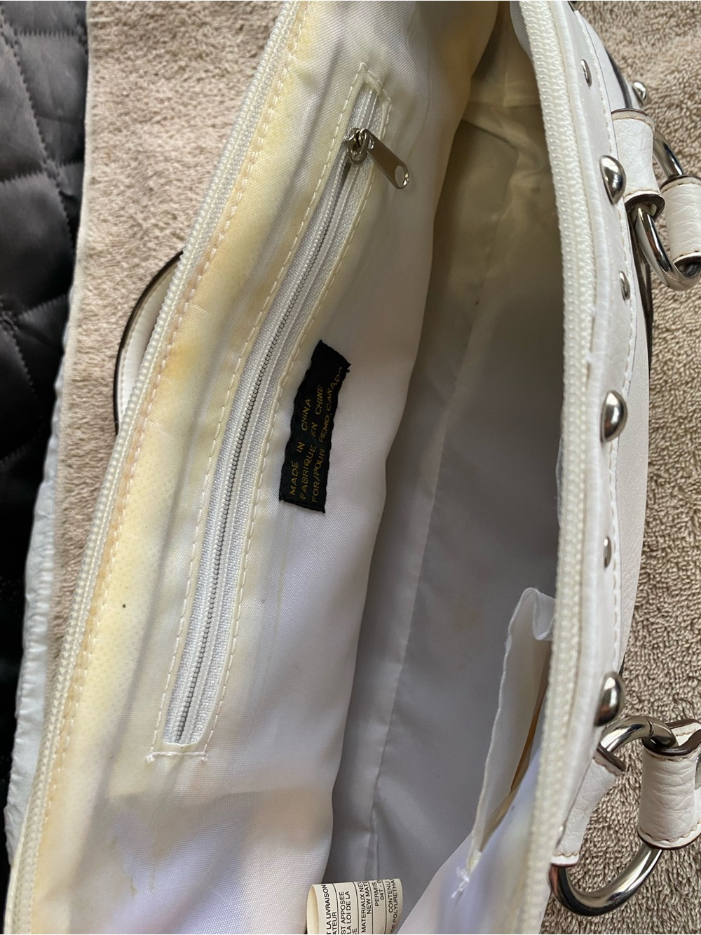 Rare Y2K Remo Canada White Bowling Style Barrel Bag with Silver Studs - Picture 5 of 6
